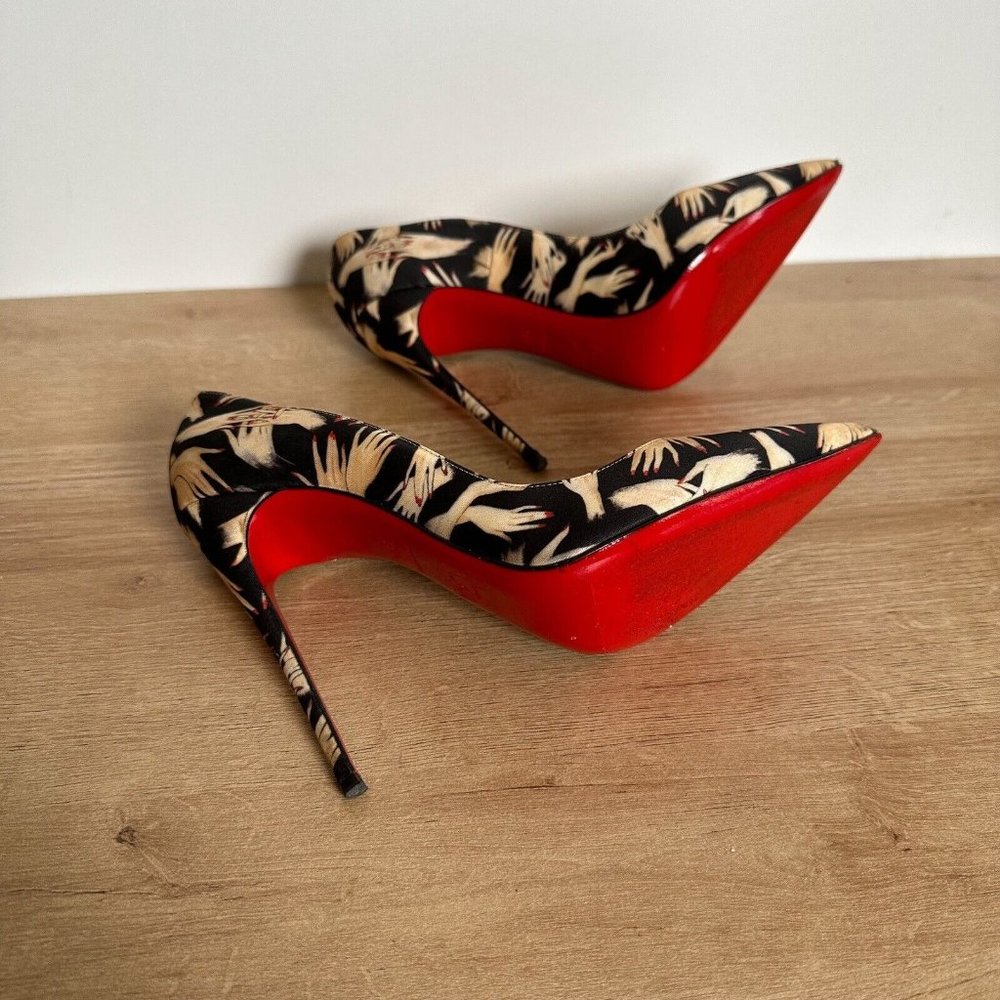 ❤️SOLD❤️Christian Louboutin Heels - Picture 10 of 15